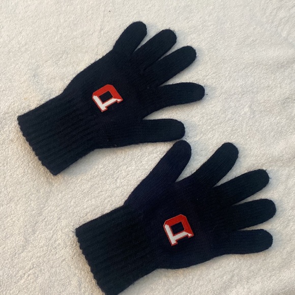 Winter Gloves Unisex Navy Blue Gloves to keep hands warm and protected - Picture 5 of 7